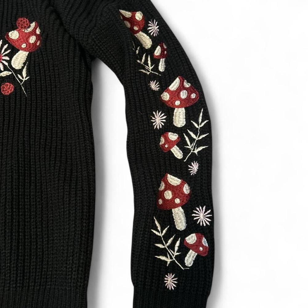 Hot Topic Black Womens M Mushroom Embroidered Ribbed Button Cardigan Sweater - Picture 4 of 8